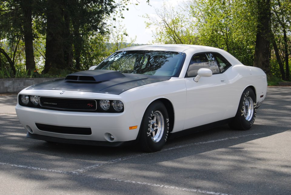 Attached picture 2009 Challenger Drag Pak-front-three-quarters.jpg